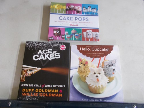 Cupcake cake pops - cake, of